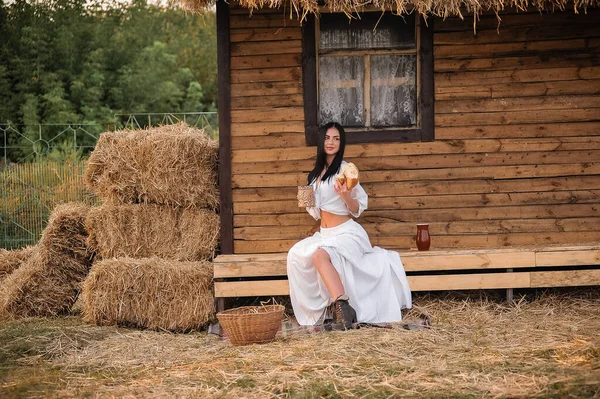 Beautiful Young Woman White Dress Old Village — Zdjęcie stockowe