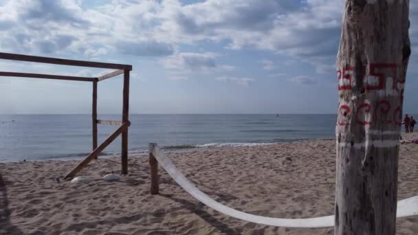 Sand Och Strand Utsikt Över Stranden Drönaren Flyger Över Stranden — Stockvideo