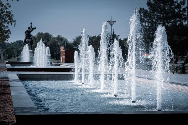 Fountain View Fountain Public Park Photo Processing Blue Tone — Stock Photo, Image