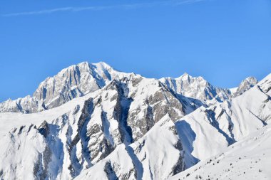 Mont Blanc, Valle d 'Aosta' daki Planaval Vadisi 'nden görüldü.