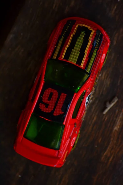 Verzamelbare Speelgoed Race Auto Gezien Van Boven Hout Rood — Stockfoto