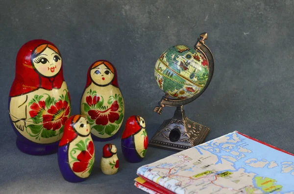 Macoishka Rus Bebek Aile Planlaması Tatilde Nereye Gidecekler Açılmış Harita — Stok fotoğraf
