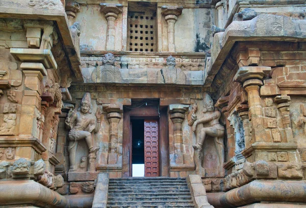 德拉帕拉位于Mukhamandapa Brihadisvara圣殿的北部入口 库巴科南阿迪昆姆斯瓦拉神殿是一座献给湿婆神的印度教神殿 泰米尔纳德邦 — 图库照片