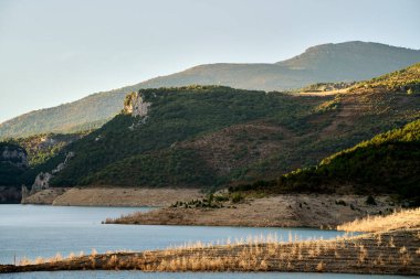  View of the Itoiz reservoir in Navarra, very empty due to the summer drought. High quality photo