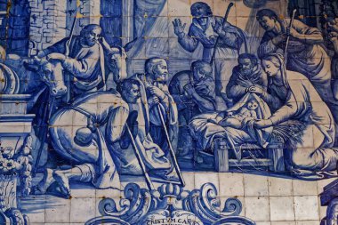 PENICHE, PORTUGAL, HAZİRAN, 19, 2017: 17. yüzyılda Oliveira Bernardes 'in Remedios şapelinin iç ve seramik azulejos detayları