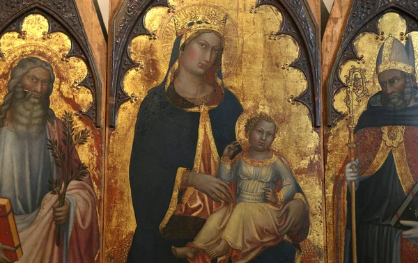 Siena Italia Kesäkuu 2016 Sienan Pinacoteca Nazionalen Sisätilat Arkkitehtoniset Koristeet — kuvapankkivalokuva