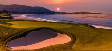 Pebble Beach golf sahası, Hole 9, Monterey, California, ABD