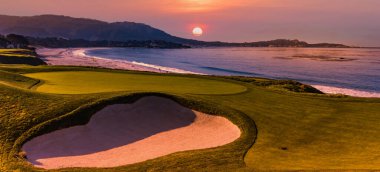 Pebble Beach golf sahası, Hole 9, Monterey, California, ABD