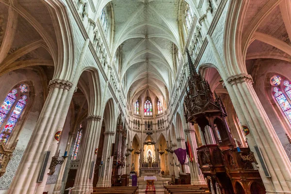 Chateauneuf Sur Cher França Abril 2022 Interiores Detalhes Arquitetônicos Basílica — Fotografia de Stock