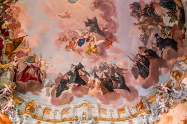 OTTOBEUREN, BAVARIA, GERMANY, HAZİRAN 04, 2022: Johann Jakob Zeiller (1708-1783) Ottobeuren Manastırı Bazilikası 'nda tavan freskleri