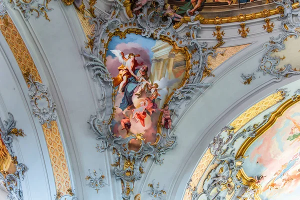OTTOBEUREN, BAVARIA, GERMANY, HAZİRAN 04, 2022: Johann Jakob Zeiller (1708-1783) Ottobeuren Manastırı Bazilikası 'nda tavan freskleri