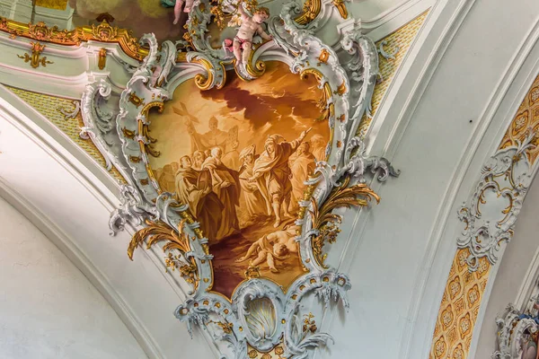 OTTOBEUREN, BAVARIA, GERMANY, HAZİRAN 04, 2022: Johann Jakob Zeiller (1708-1783) Ottobeuren Manastırı Bazilikası 'nda tavan freskleri