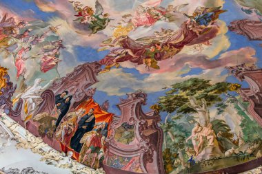 WIBLINGEN, BAVARIA, GERMANY, HAZİRAN 08, 2022: 18. yüzyıl mimarları Christian ve Johann Wiedemann tarafından Wiblingen Manastırı yakınlarındaki kütüphanenin rokoko ve barok süslemeleri