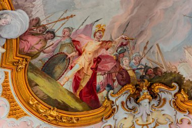 ROTTENBUCH, BAVARIA, GERMANY, HAZİRAN 02, 2022: 18. yüzyıl ressamı Matthaus Gunther ve sıva ressamı Josef Schgurer tarafından, Rottenbuch Abbey Bazilikasının iç mimari dekorları