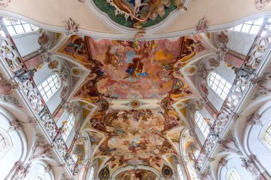 BIRNAU, BAVARIA, GERMANY, JUNE 07, 2022: Birnau bazilikasında Rococo ve barok dekorları, Gottfried Bernhard Gotz ve Joseph Anton Feuchtmayer, 18. yüzyıl