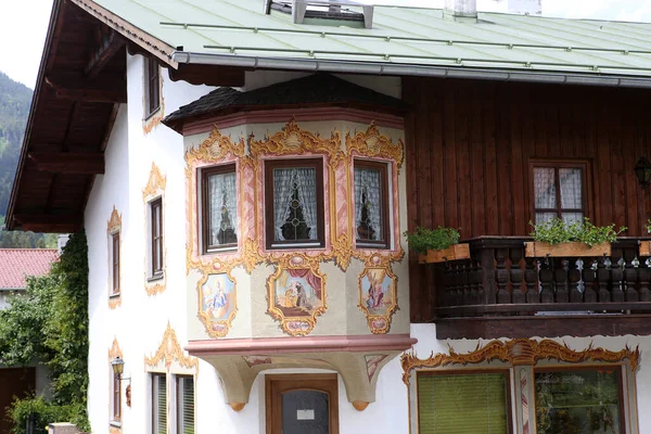 Oberramergau Bavaria Germany June 2022 Mural Малюнки Будинках Фасадів Вулицях — стокове фото