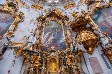 ETTAL, BAVARIA, GERMANY, 31 Mayıs 2022: Ettal Abbey 'deki Rococo ve barok dekorasyonları, sıva ustası Josef Schmutzer ve Johann Baptist Straub, 18. yüzyıl