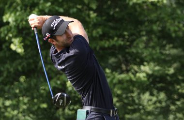 GUYANCOURT, FRANCE, HAZİRAN 03, 2015: Seve Benson (eng) Fransa Açık, Avrupa golf turunun üçüncü turunda, 3 Temmuz 2015 tarihinde Fransa 'nın Guyancourt kentinde The Golf National' da.