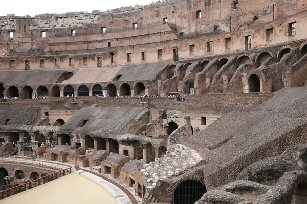 Roma Giugno 2015 Dettagli Architettonici Dell Anfiteatro Del Colosseo Giugno — Foto Stock