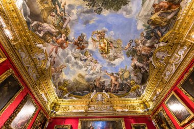 Floransa, İtalya, 28 Ekim 2015: iç mekanlar ve Palazzo Pitti, 28 Ekim 2015 Floransa, İtalya, mimari detaylar