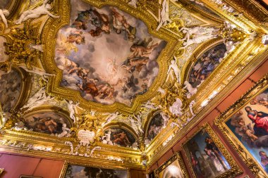 Floransa, İtalya, 28 Ekim 2015: iç mekanlar ve Palazzo Pitti, 28 Ekim 2015 Floransa, İtalya, mimari detaylar