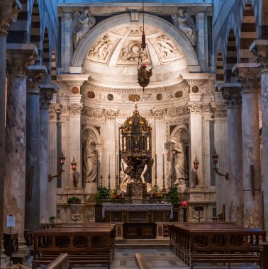 Pisa, İtalya, 06 Haziran 2016: iç mekanlar ve mimari detaylar Pisa Katedrali, 06 Haziran 2016 Pisa, İtalya