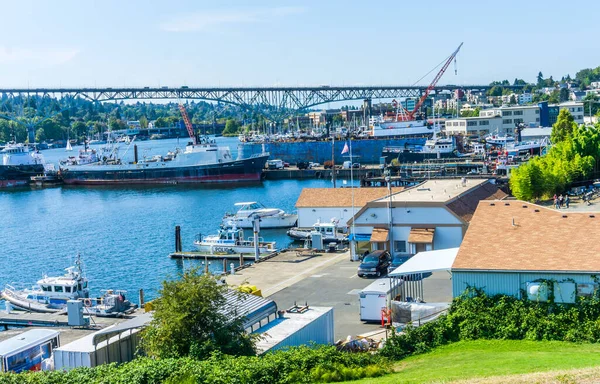 Seattle Washington Daki Fremont Bölgesi Nde Tekneler Kıyıya Yanaşıyor — Stok fotoğraf