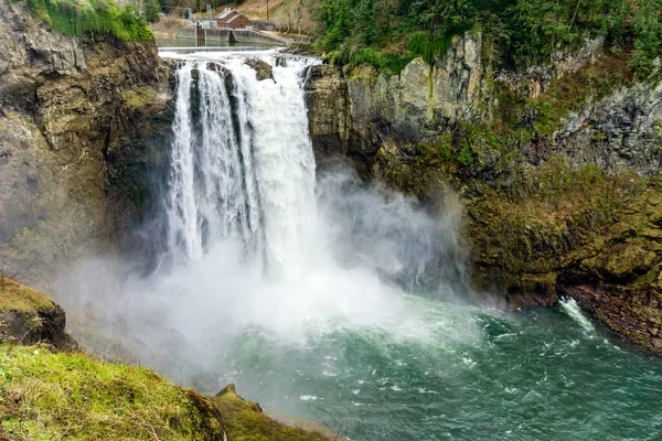 Řvoucí Mlhavé Snoqualmie Falls Státě Washington — Stock fotografie