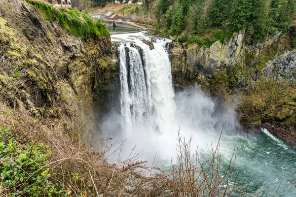 Řvoucí Mlhavé Snoqualmie Falls Státě Washington — Stock fotografie