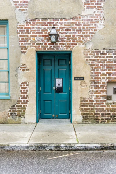 Güney Carolina, Charleston 'da kısmen kaplı tuğla duvar.