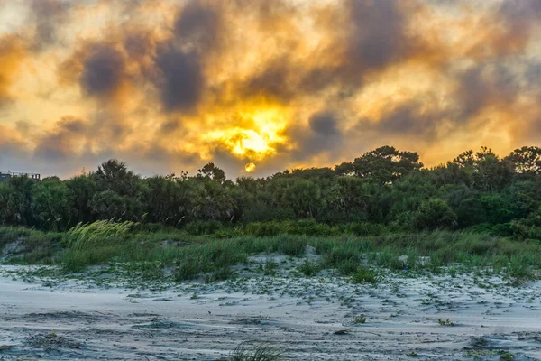 Sebuah Matahari Terbenam Pantai Folly Florida State — Stok Foto