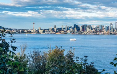 Seattle, Washingotn 'daki ufuk çizgisi manzarası. Mimari çekim.