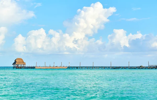 Dock Palapa North Beach Isla Mujeres Turquoise Ocean Sky Full — Stock Photo, Image