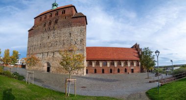 Havelberg, Almanya 'da Saksonya-Anhalt eyaletinde yer alan bir şehirdir. Havel 'de yer alır ve kasabanın bir kısmı nehrin ortasında bir ada üzerine inşa edilir..