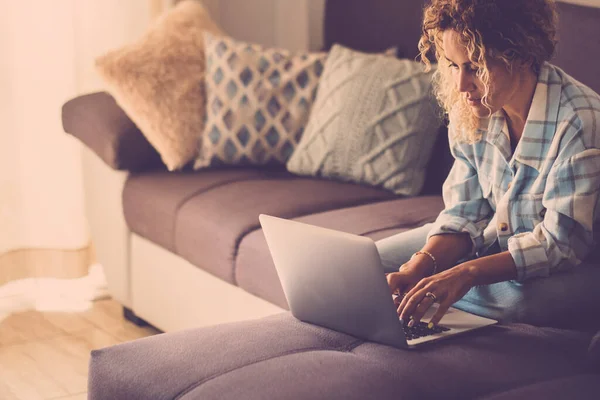 Modern Lady Working Online Laptop Computer Comfortably Sitting Sofa Home — Stock fotografie