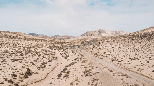 Path Road Middle Mountains Sand Desert Blue Bright Sky Background — Stock Photo, Image