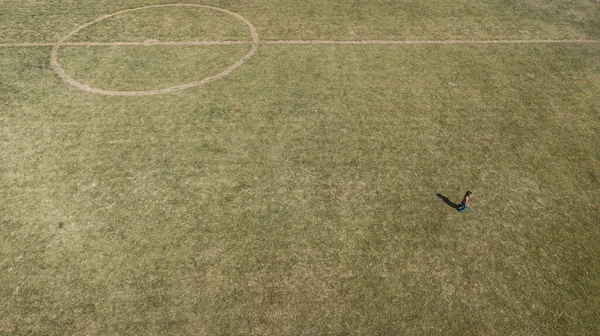 Vista Drone Campo Futebol Círculo Central Com Linhas Tortas Grama — Fotografia de Stock