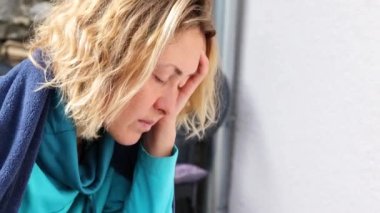 Kadın yetişkinler için uzaktan eğitim, yüksek öğrenim alıyor