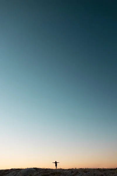 Silhouette Girl Mountains Sky Travel Freedom — Stockfoto
