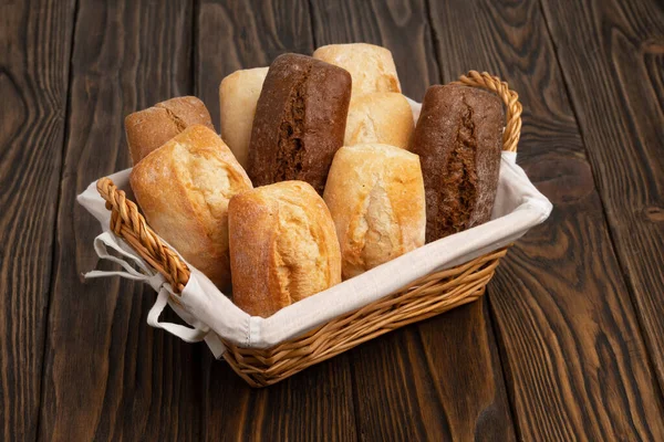 Freshly Baked Rye Wheat Bread Wicker Basket Brown Wooden Table — Stock Photo, Image