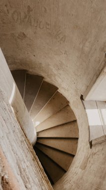 Eski şehir merdivenlerde