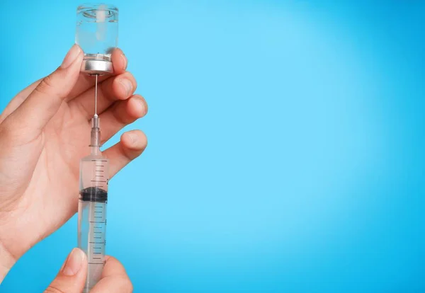 Alkalmazás Vakcina Vagy Gyógyszer Fecskendővel Vakcina Injekciós Üveg Kórházban Egészségügyi — Stock Fotó
