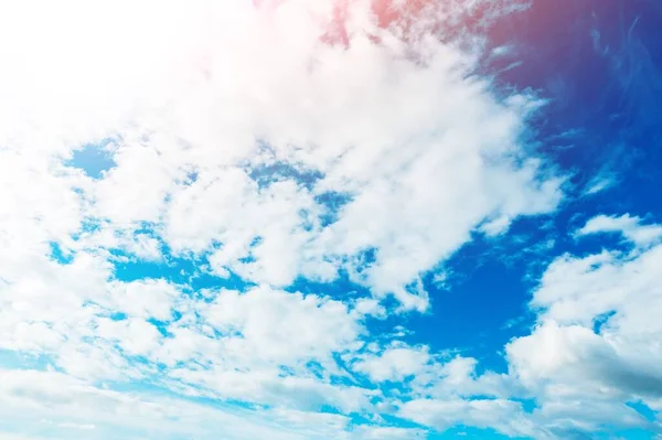 Céu Azul Bonito Com Nuvens — Fotografia de Stock