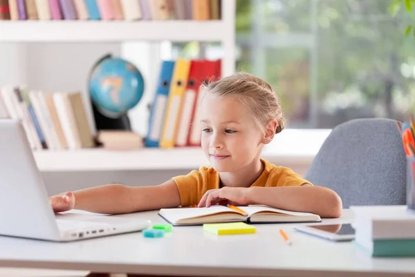 Homeschooling Concept Happy Girl Studying Home Laptop — Stock Photo, Image