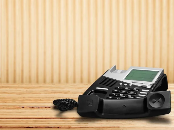 Телефон Телефоном Деревянном Фоне — стоковое фото