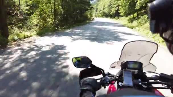 Motorcyclist on Motorbike Rides on a Beautiful Landscape Mountain Road, POV — 图库视频影像