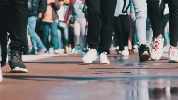 Legs of Crowd People Walking on the Street, Close-up of People feet, Slow Motion — Stockvideo