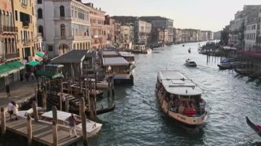 Venedik İtalya Büyük Kanalı, Rialto Köprüsü 'nden Manzara, Ulaşım Rotaları