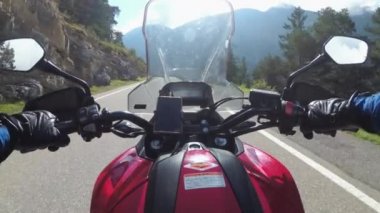 Yeşil Dağ Yolu, İsviçre Alpleri, Moto Trip 'ten Motosikletli POV Motorsikletli Turları