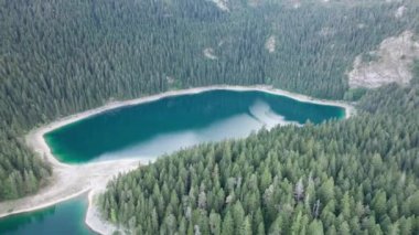 Karadağ 'da Kara Göl, Durmitor Park' ta Crno Jezero Dağı